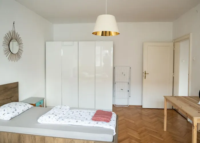 Nice Family Friendly Apartment In The City Center